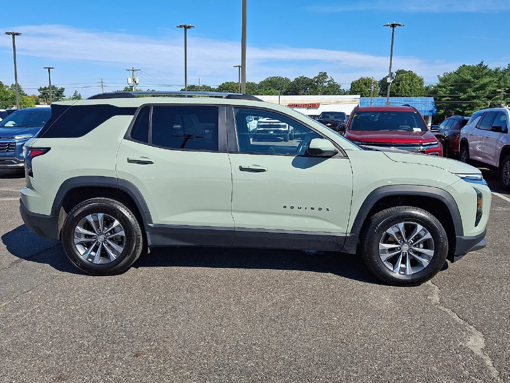 Used 2025 Cacti Green Chevrolet LT image 13