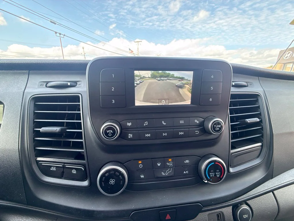 Used 2020 White Ford Base image 29