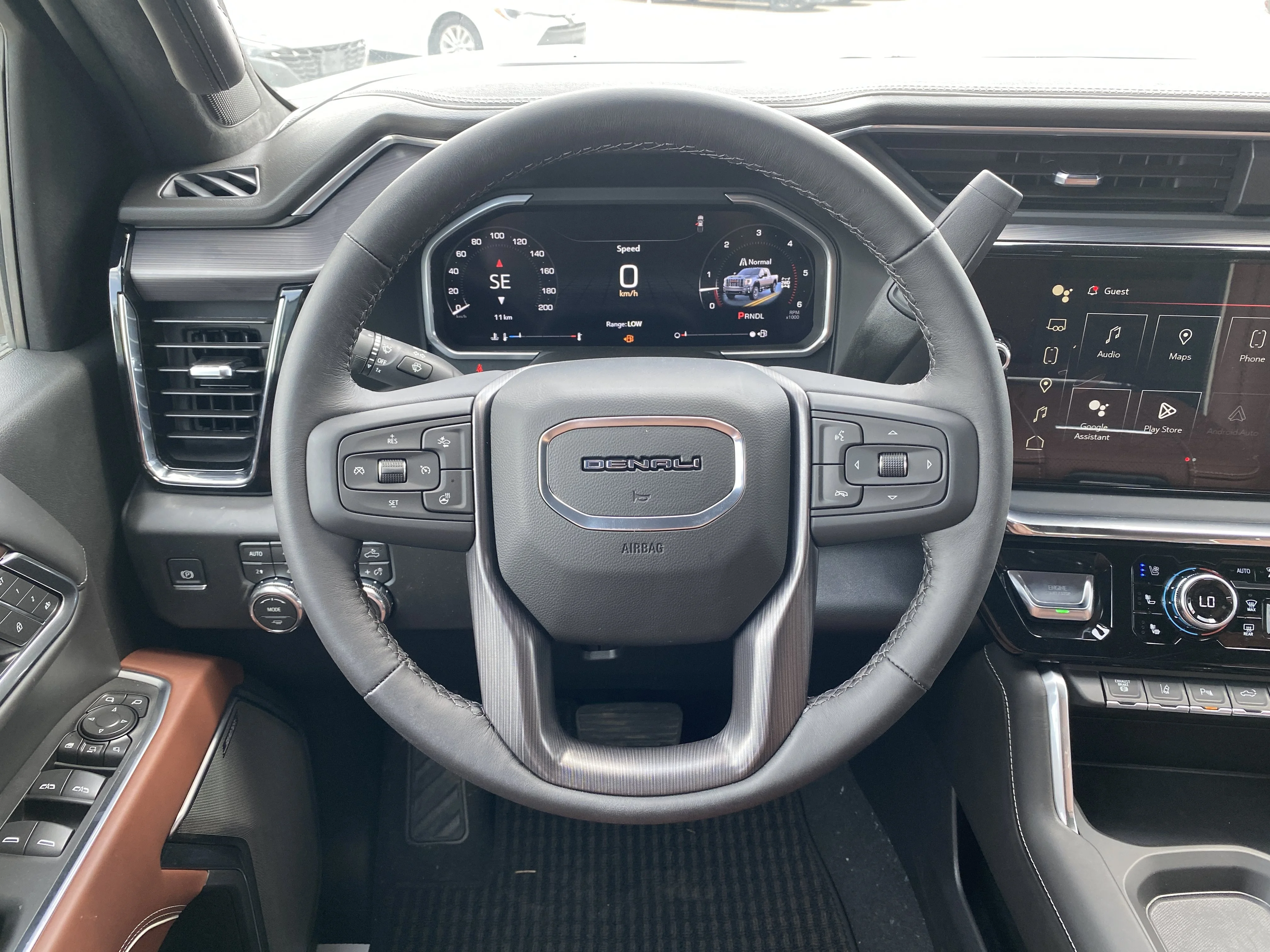 New 2026 GLACIER WHITE TRICOAT GMC Denali Ultimate image 16