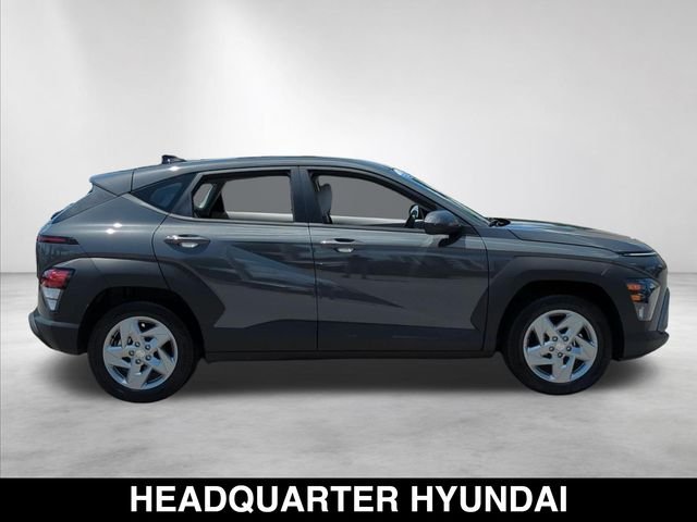 Used 2026 Gray Hyundai SE image 4