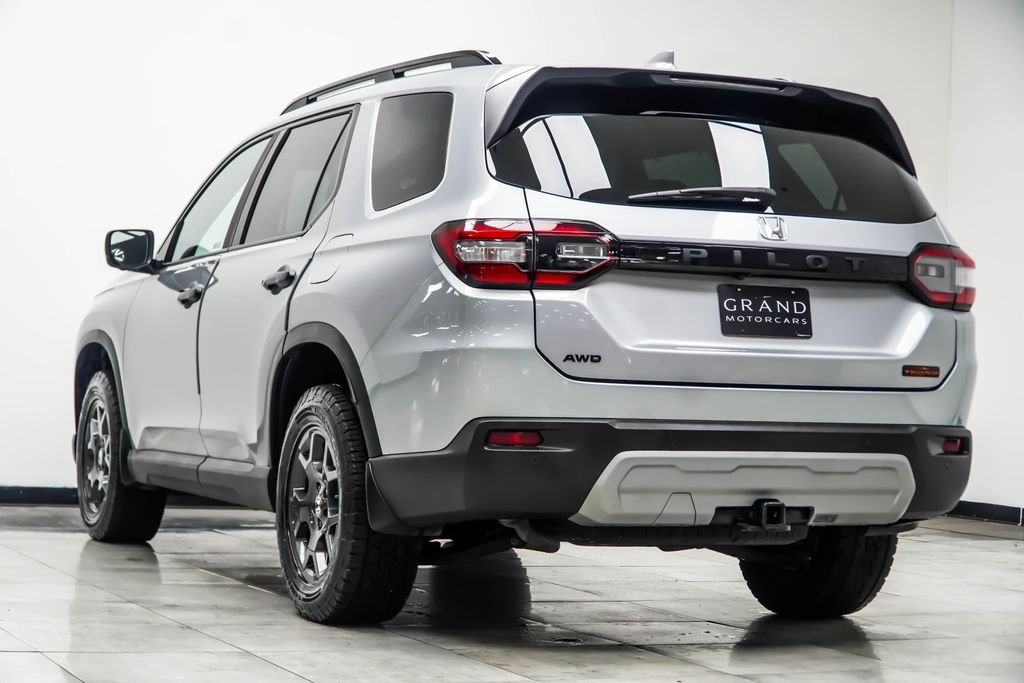 Used 2023 Silver Honda TrailSport image 10