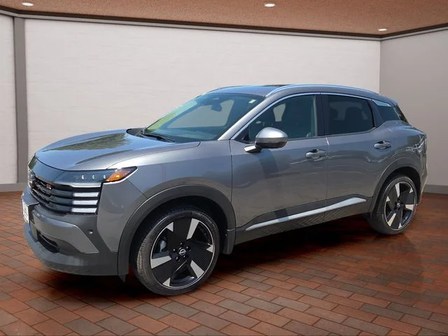 Used 2025 Gray Nissan SR image 22