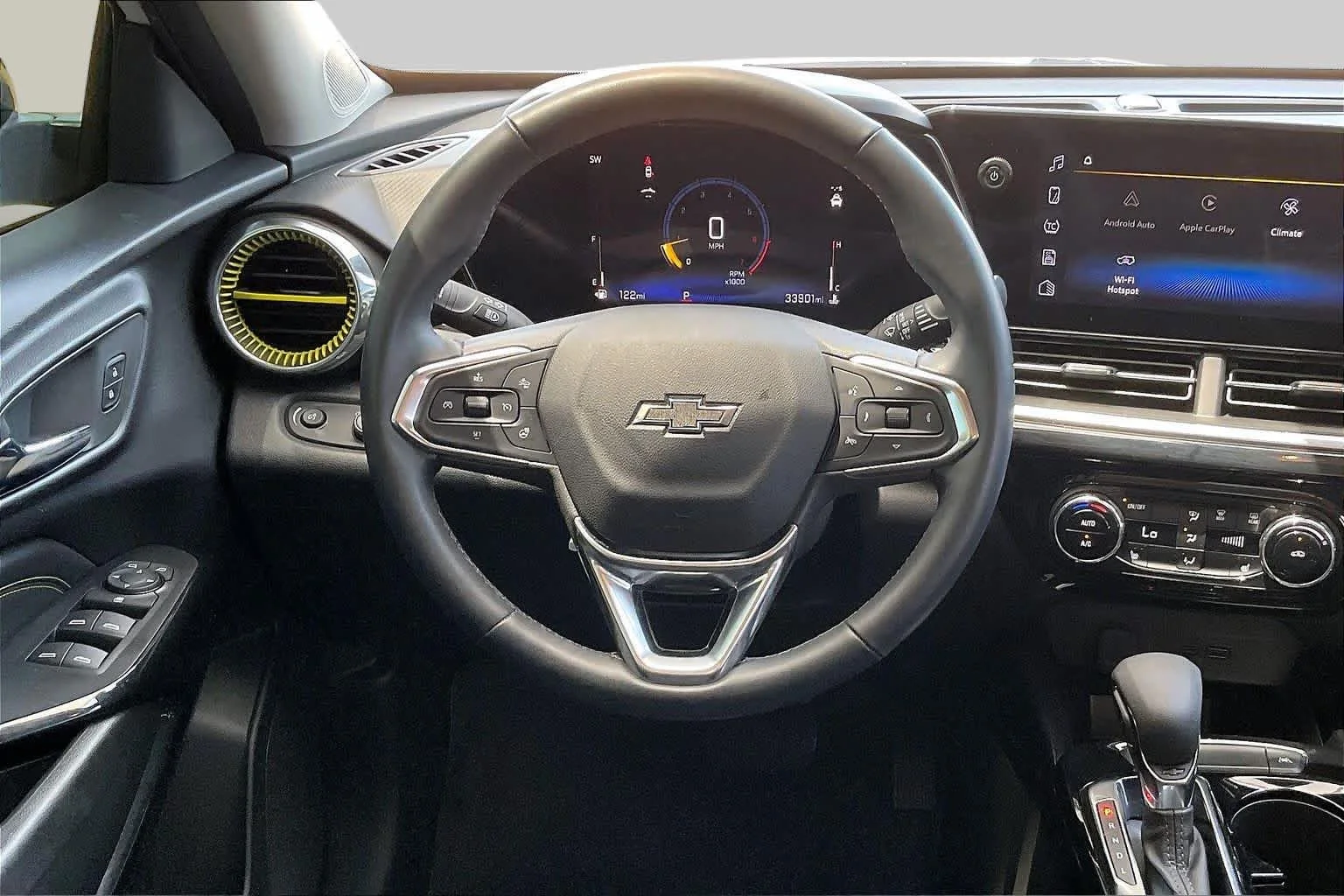 Used 2025 Summit White Chevrolet ACTIV image 6