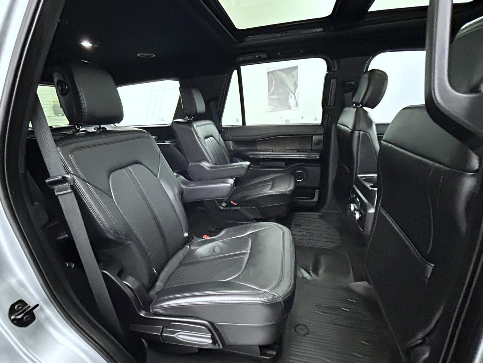 Used 2020 Silver Ford Limited image 23