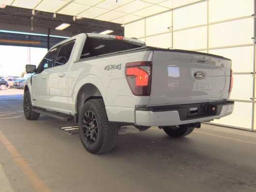 Used 2025 Space White Metallic Ford XLT image 8