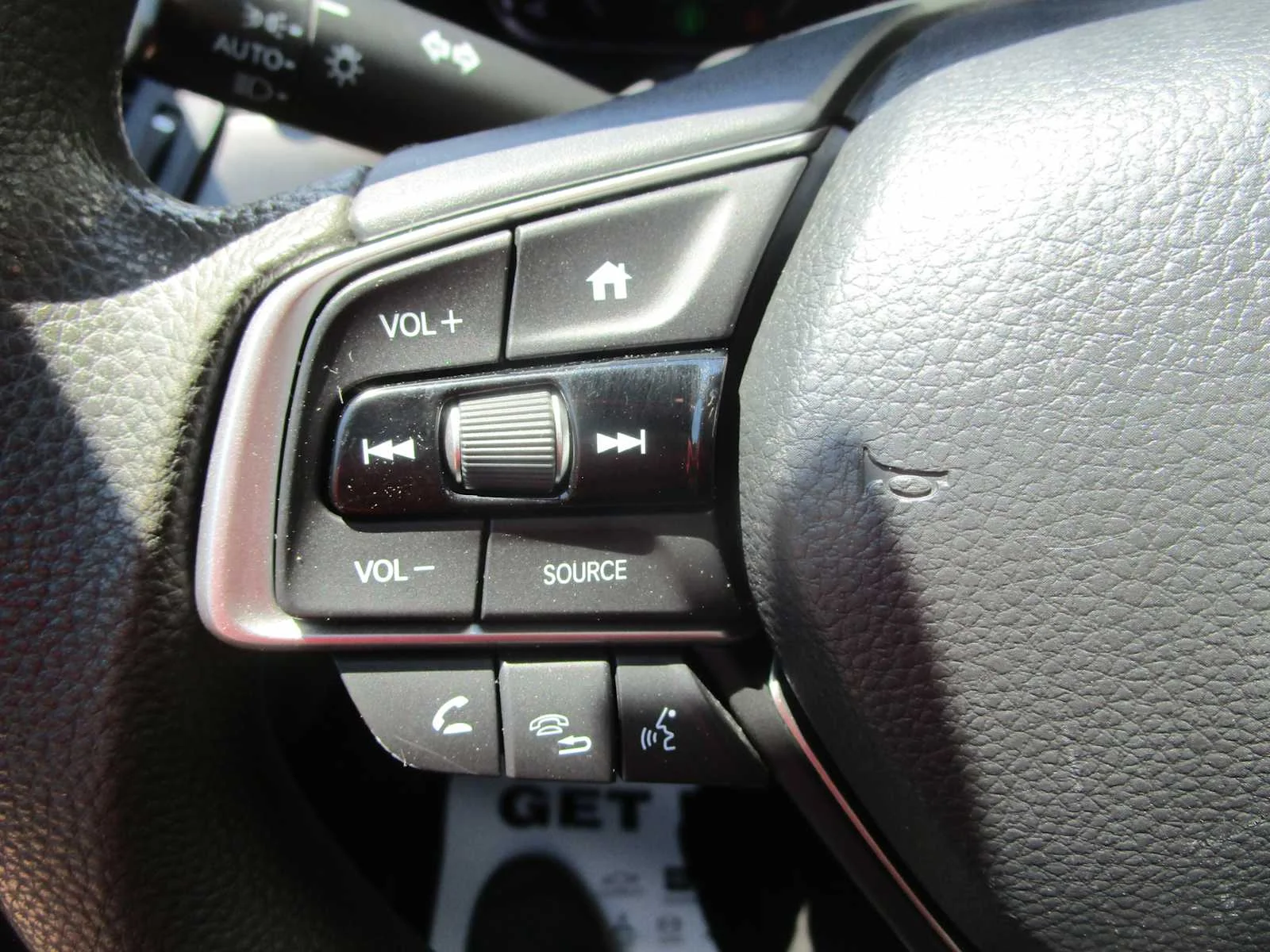 Used 2020 Modern Steel Metallic Honda LX image 28