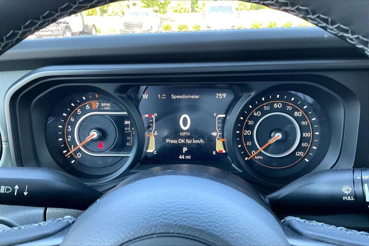 2026 Jeep Gladiator Mojave X - Photo 10