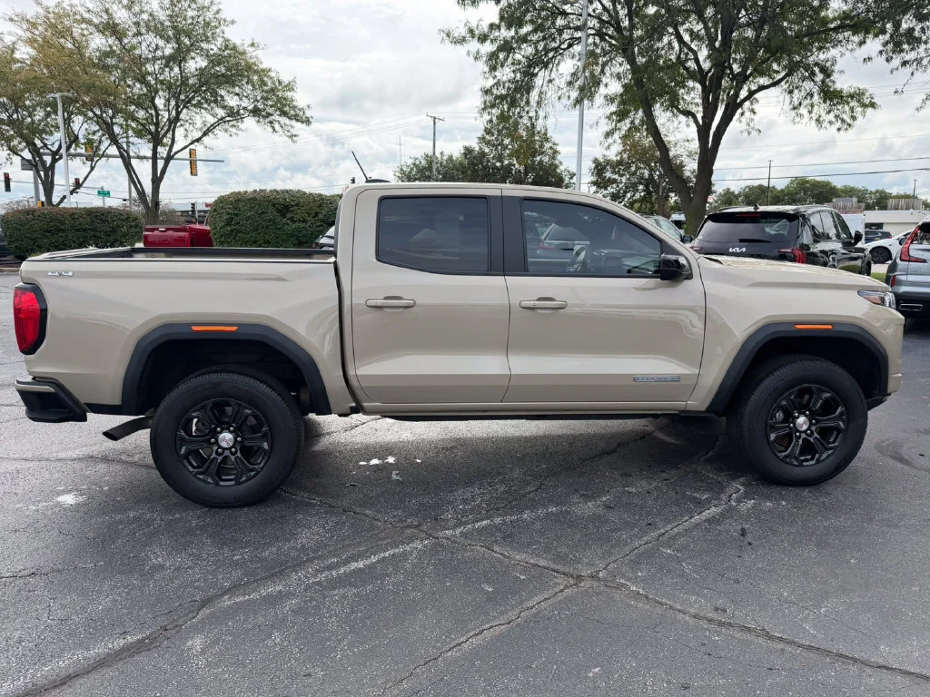 2024 GMC Canyon Elevation - Photo 9