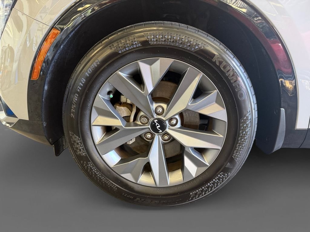 Used 2025 Gray Kia SX image 16