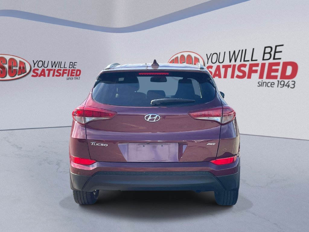 Used 2017 Red Hyundai SE Plus image 7