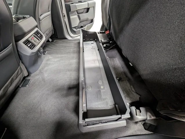 New 2026 Oxford White Ford F-250® Lariat® image 63