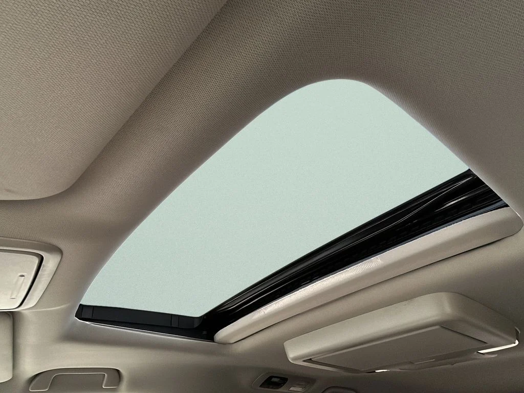 New 2027 Platinum White Pearl Honda Touring image 20
