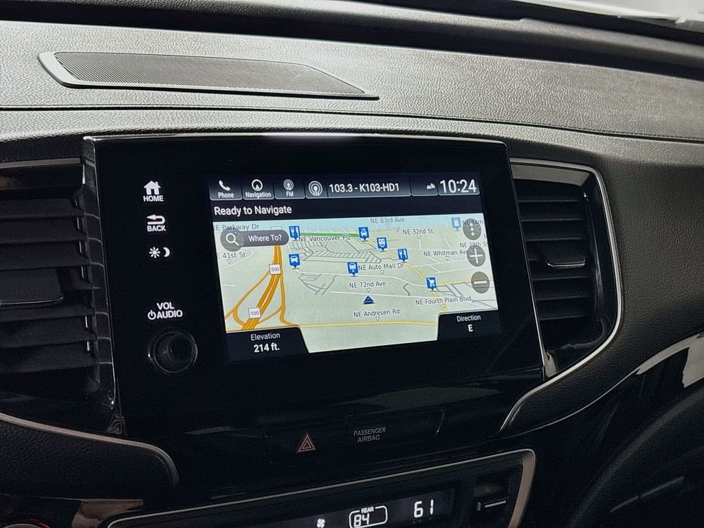 Used 2022 White Honda Touring image 16