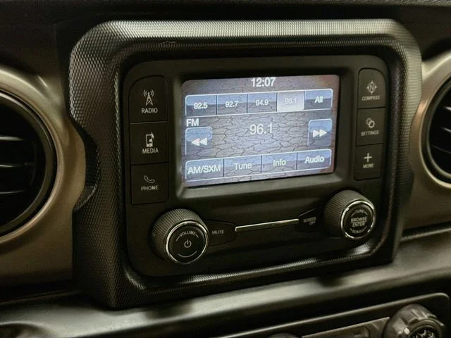 Used 2019 Yellow Jeep Sport S image 14