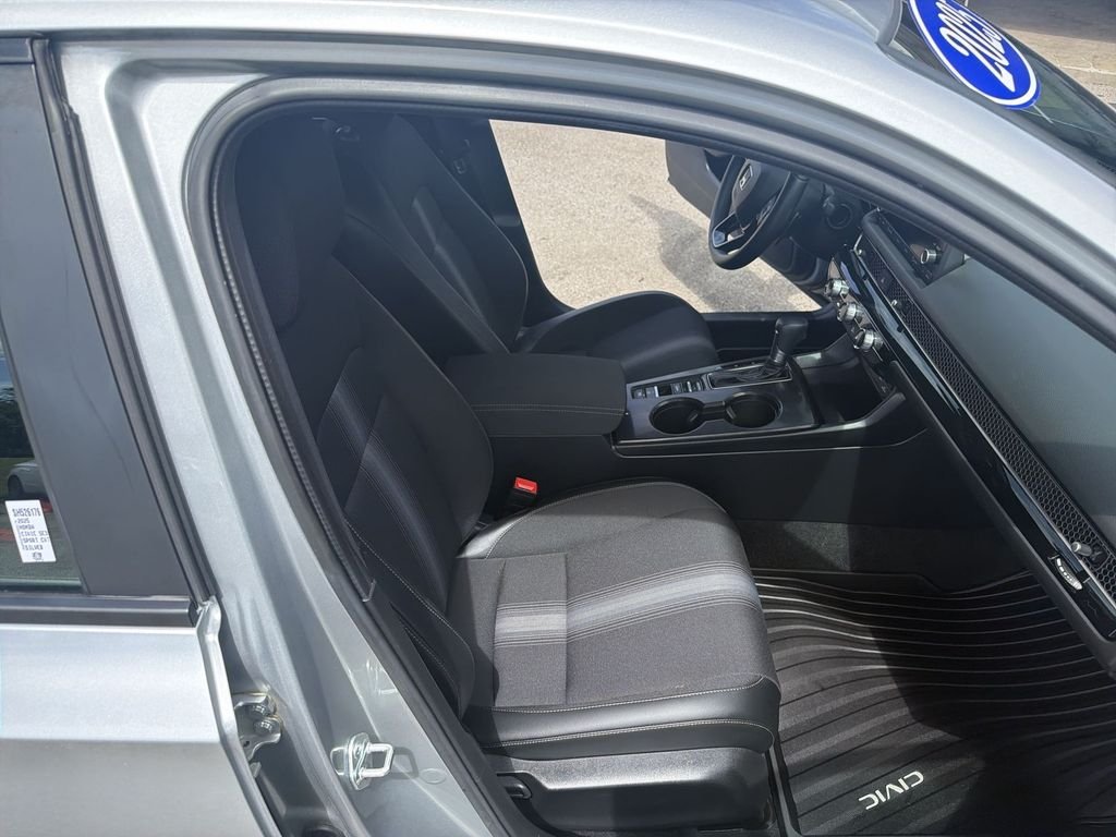 Used 2025 Silver Honda Sport image 23