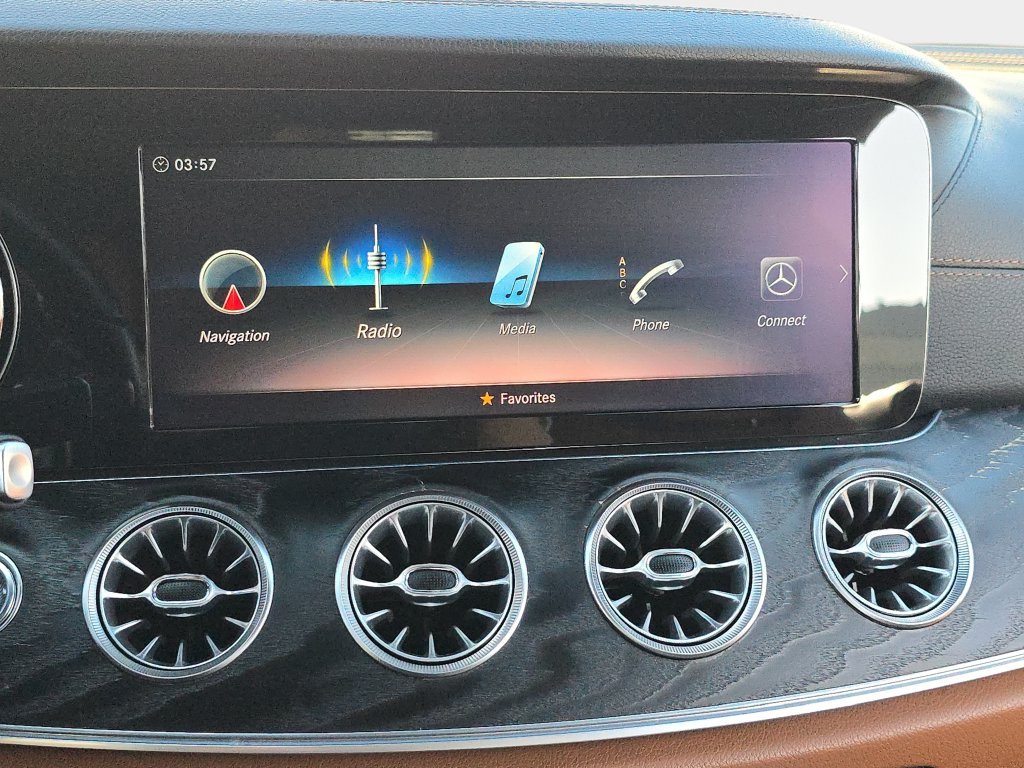 Used 2018  Mercedes-Benz E 400 image 27