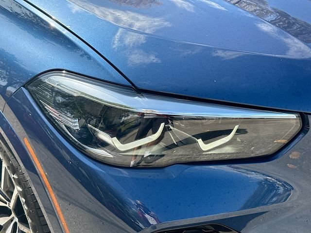 Used 2022 Blue BMW xDrive40i image 31