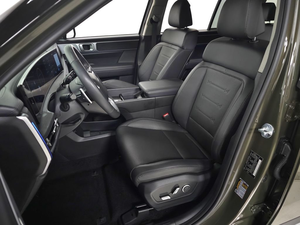 2026 Hyundai Santa Fe Limited - Photo 18