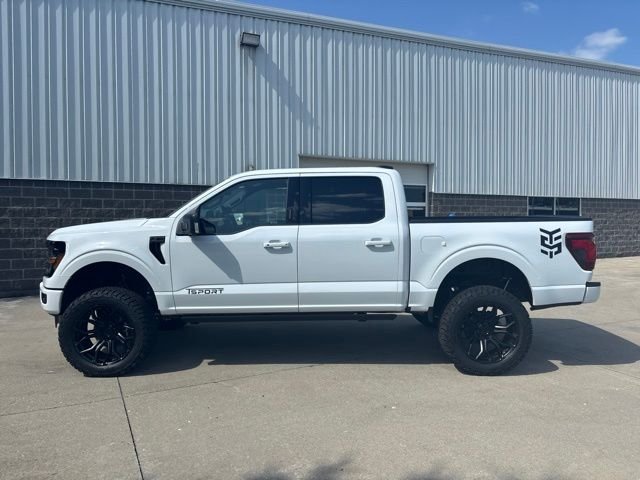 New 2026 Oxford White Ford XLT image 9