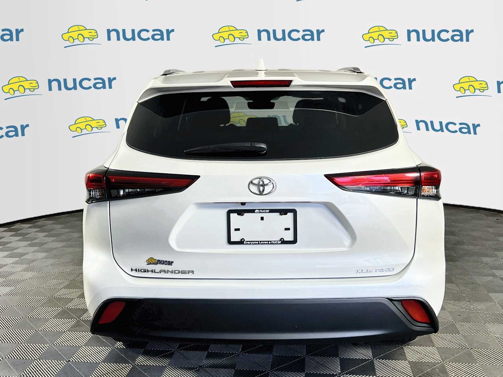 Used 2021 Blizzard Pearl Toyota XLE image 6