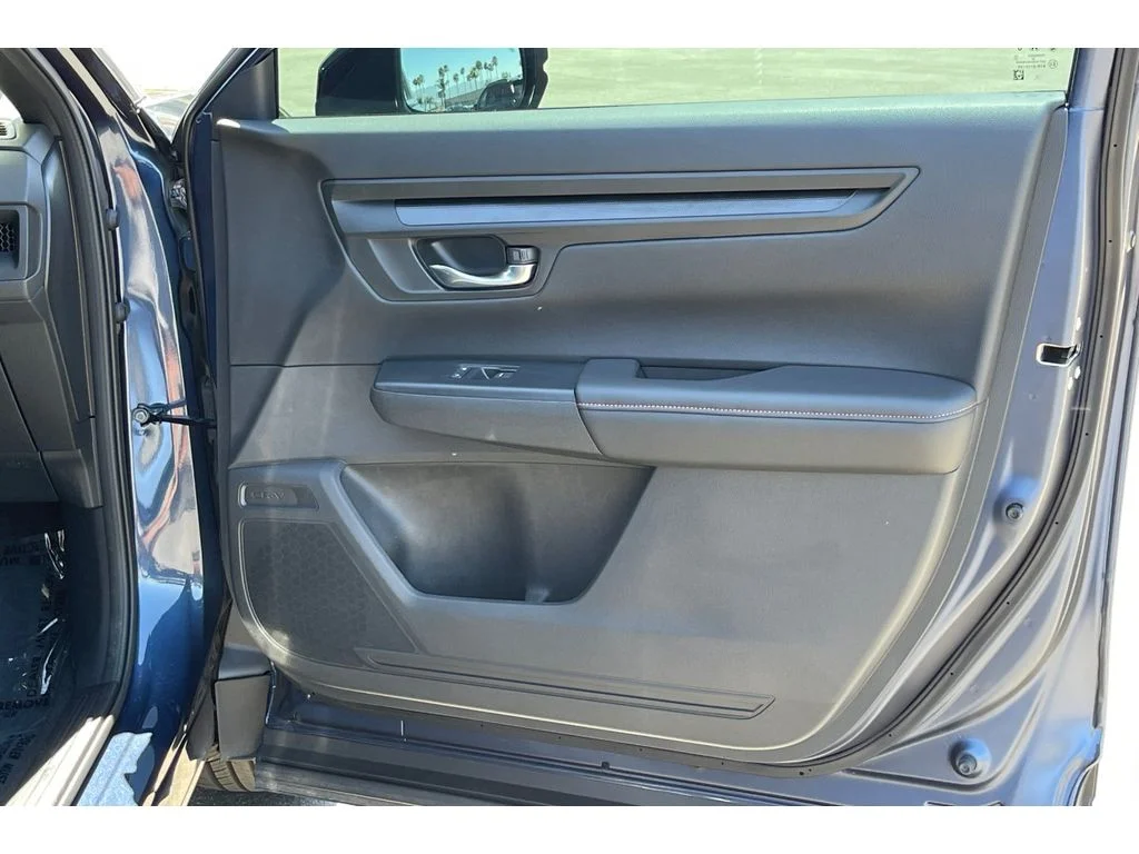 Certified Used 2025 Canyon River Blue Metallic Honda Sport-L image 21