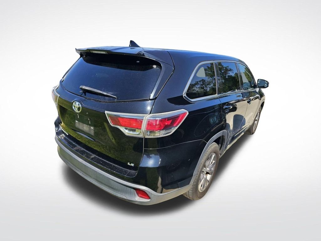 Used 2016 Black Toyota LE Plus V6 image 14