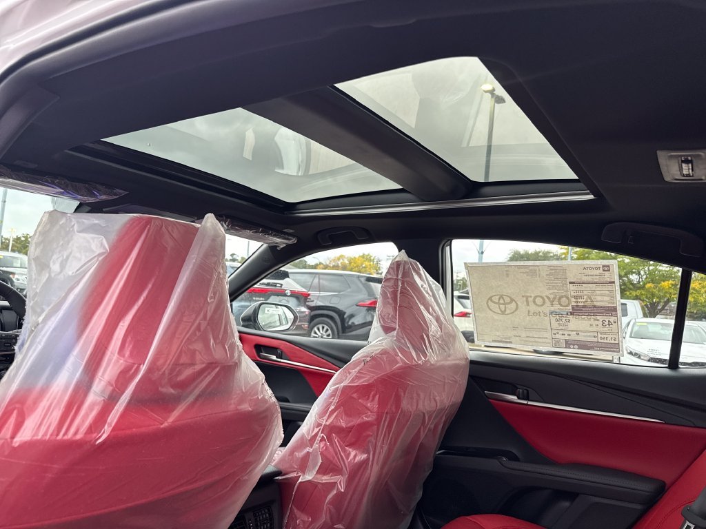 New 2026 Wind Chill Pearl Toyota XSE image 32