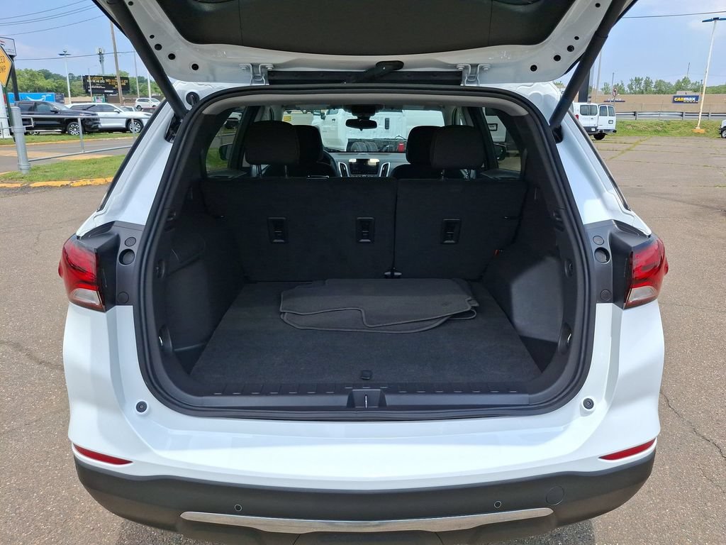 Used 2024 Chevrolet Equinox SUV