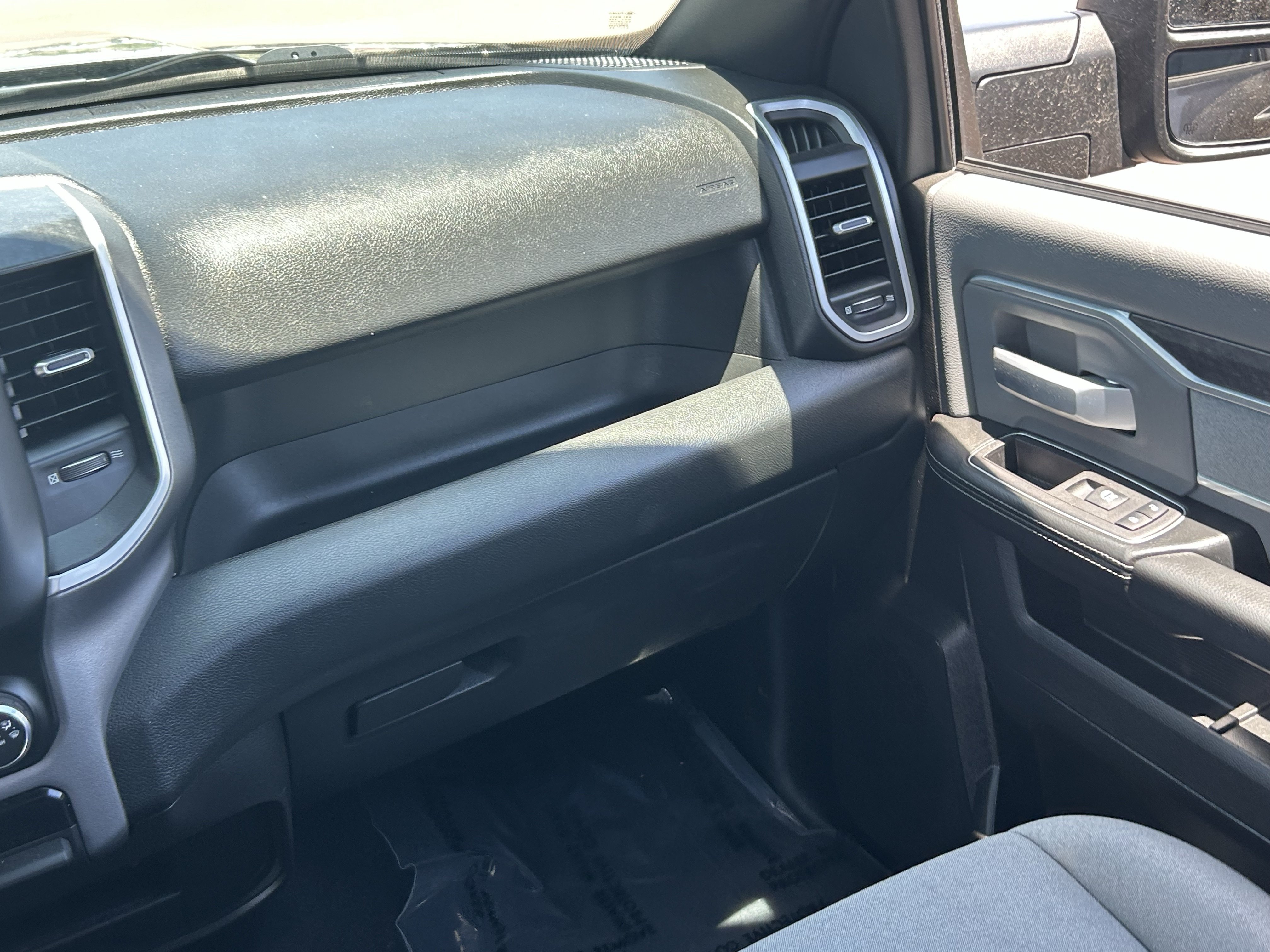 2023 RAM Ram 3500 Pickup Big Horn - Photo 17