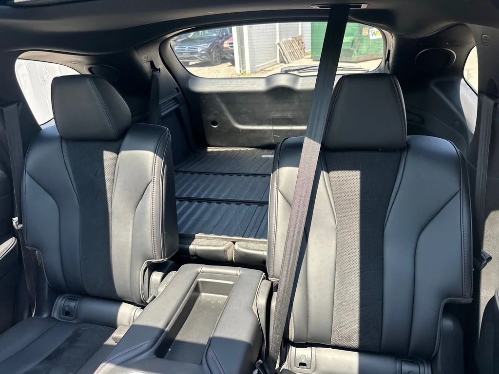 Used 2025  Acura A-Spec image 18