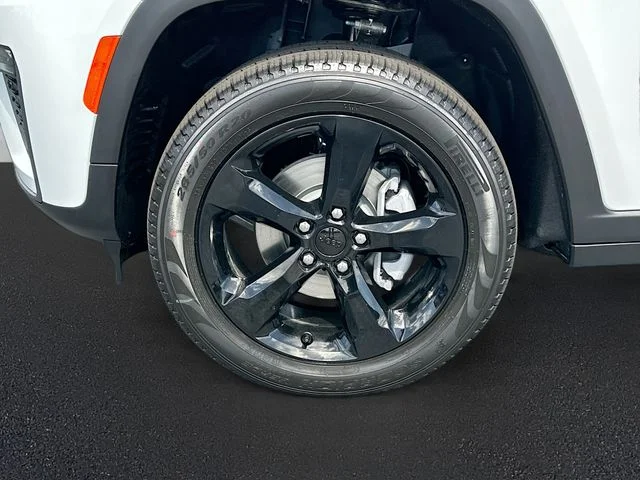 New 2026 Bright White Clearcoat Jeep Limited image 21