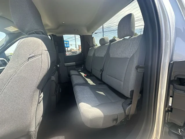 Used 2022 Silver Ford XLT image 27
