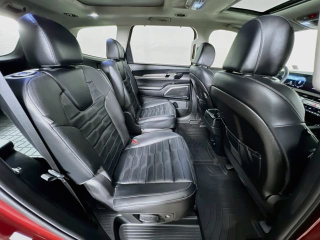 Used 2024 Red Kia SX-Prestige image 44