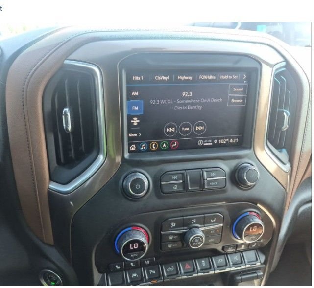 Used 2022 Pearl Chevrolet High Country image 7