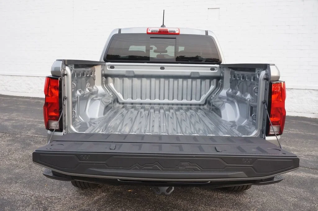 2026 Chevrolet Colorado Work Truck - Photo 25