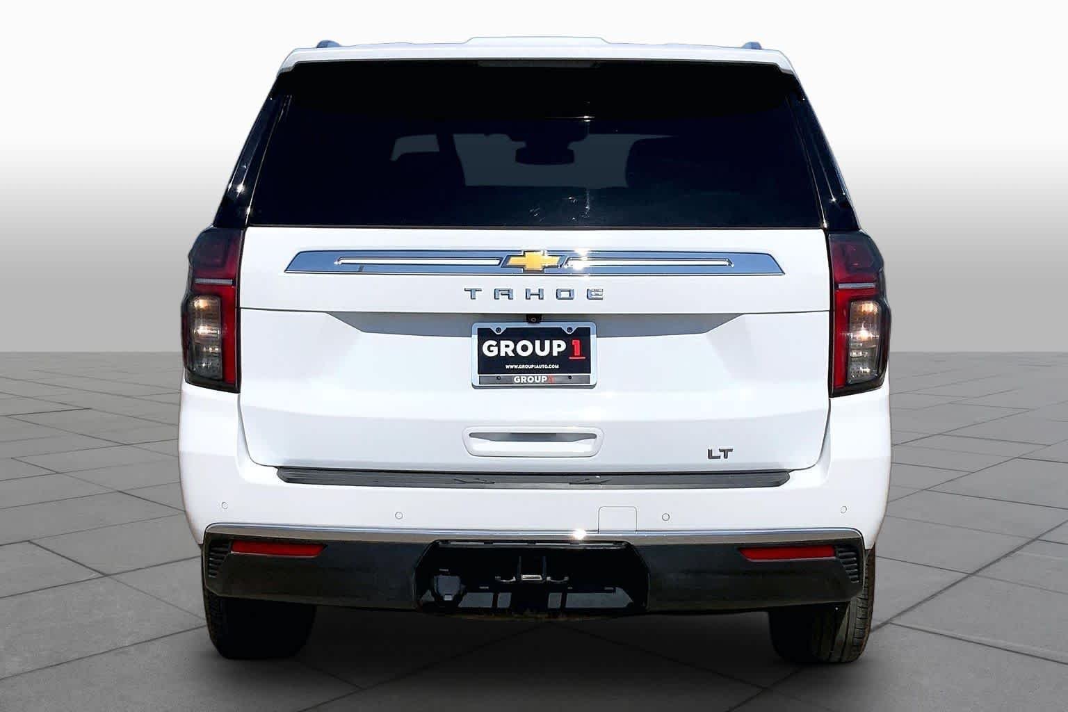 Used 2024 Summit White Chevrolet LT image 5