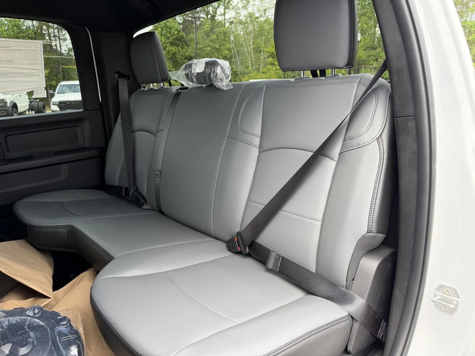 New 2026 Bright White Clear-Coat Exterior Paint RAM Tradesman image 16