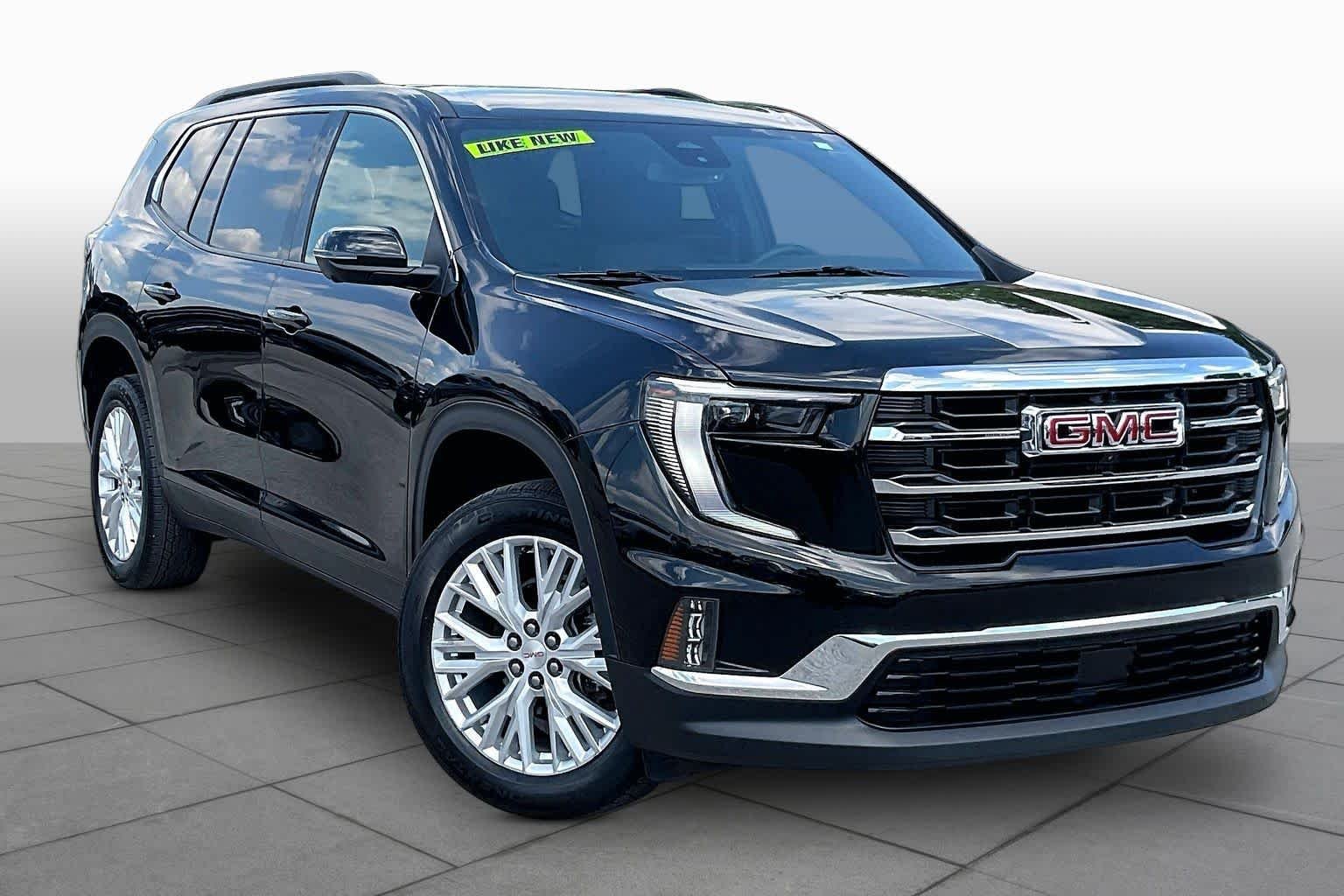 Used 2024 Ebony Twilight Metallic GMC Elevation image 3