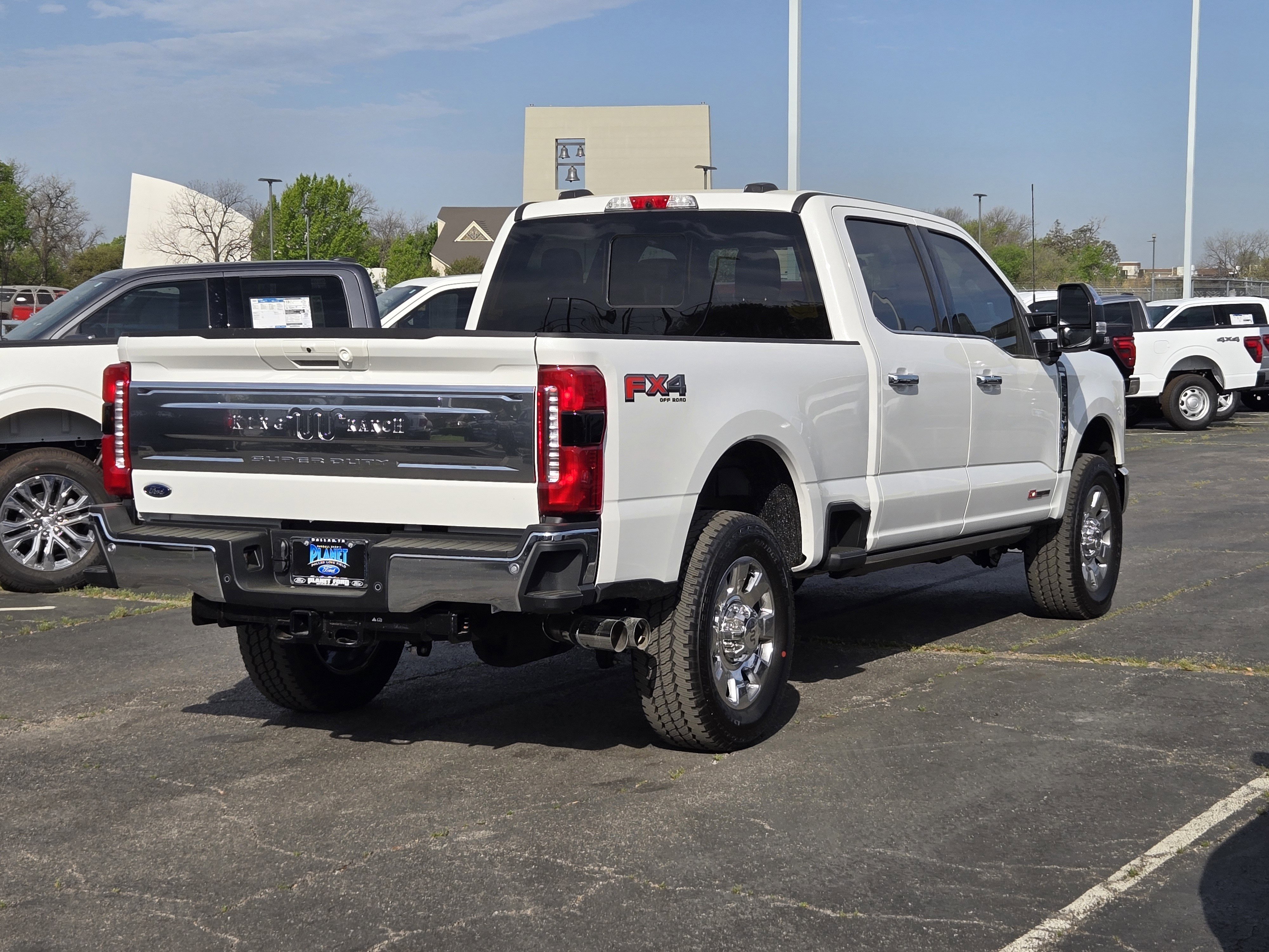 New 2026 Star White Ford F-250 King Ranch image 4
