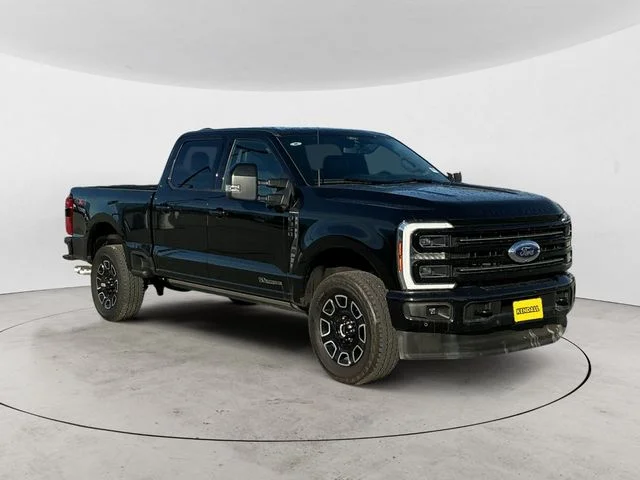Certified Used 2025 Agate Black Metallic Ford Platinum image 7