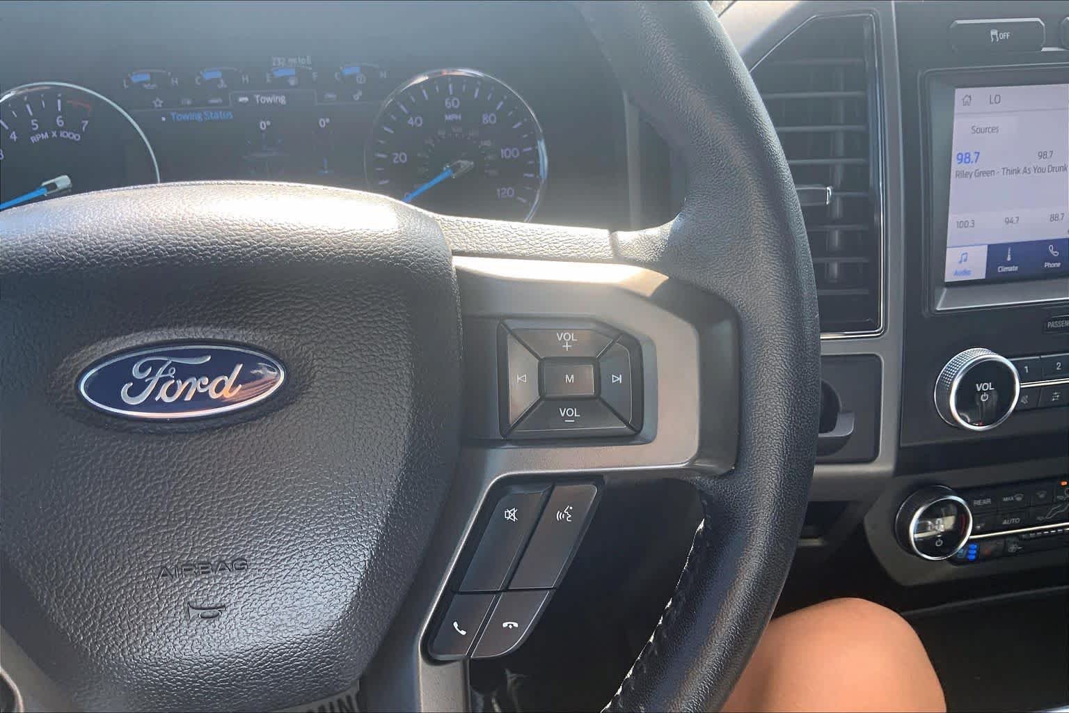 Used 2020 Magnetic Metallic Ford XLT image 24
