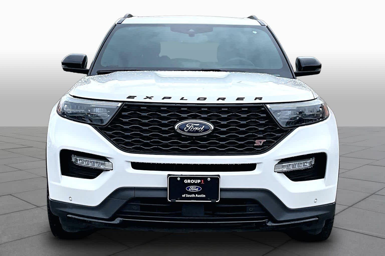 Used 2023 Star White Ford ST image 7