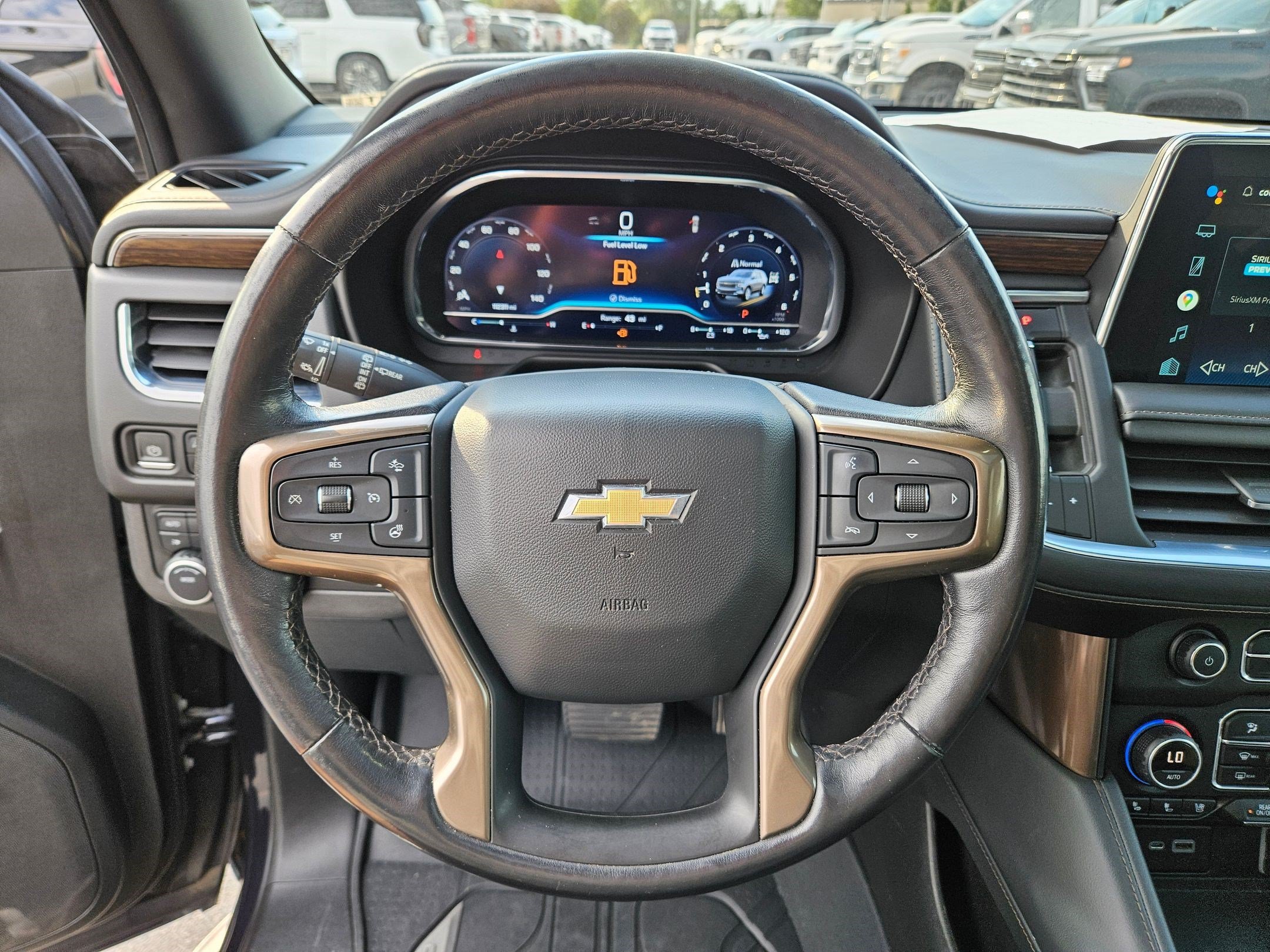 Used 2022 Dark Ash Metallic Chevrolet High Country image 17