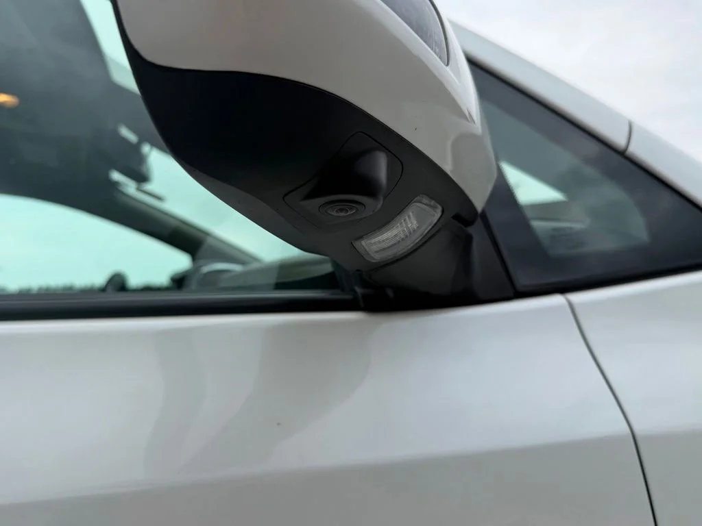 Used 2019 White Toyota Limited Premium image 34