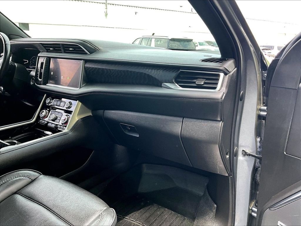 Used 2022 Gray GMC Denali image 13