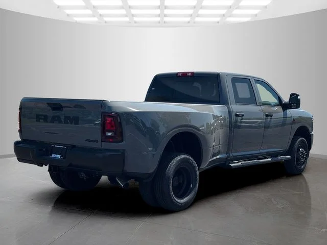New 2026 Ceramic Gray Clear-Coat Exterior Paint RAM TRADESMAN image 7