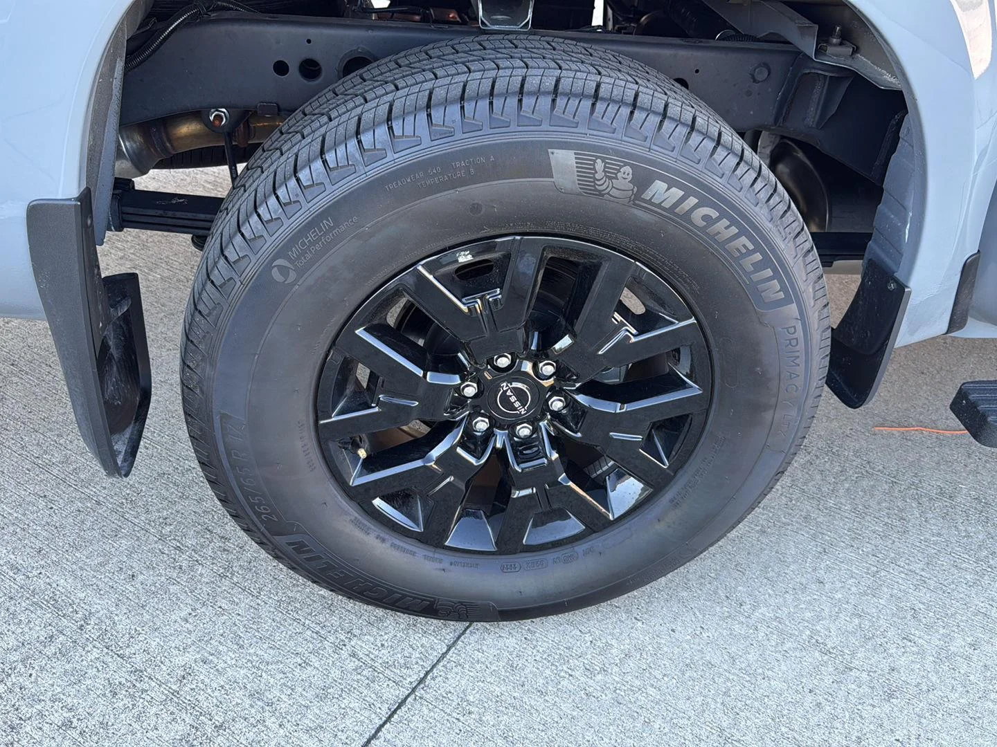 2026 Nissan Frontier SV - Photo 9