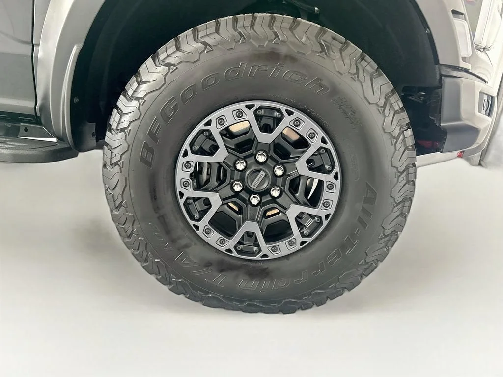 Used 2024 Black Metallic Ford Raptor image 31