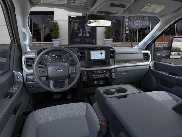 New 2026 Oxford White Ford F-250® XLT image 9