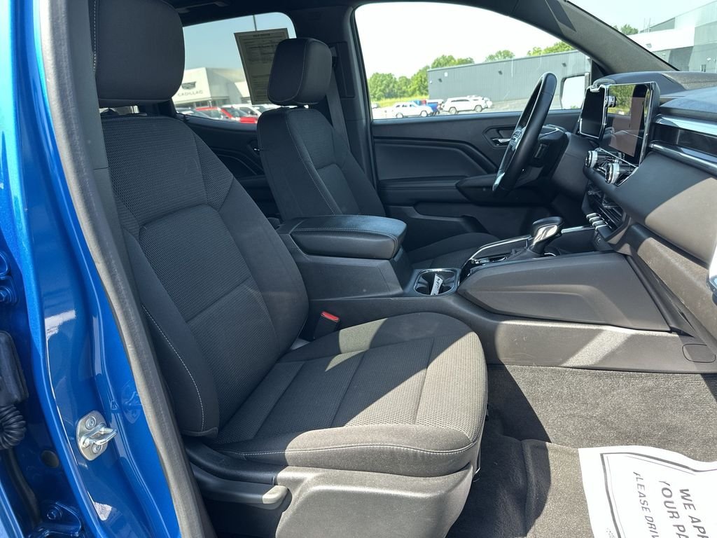 Used 2024 Blue GMC Elevation image 30